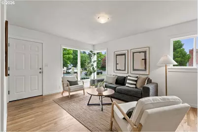 10238 N Central St, Portland, OR 97203 - Photo 5