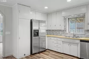 130 Denver St, Albany, OR 97321 - Photo 7