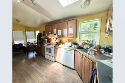 4821 NE 50th St, Neotsu, OR 97364 - Photo 7
