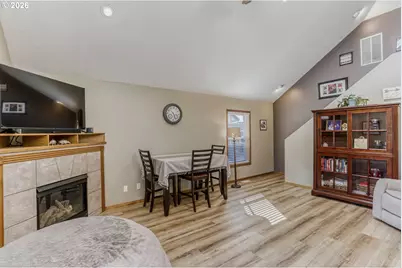 1716 SE 10th Pl, Canby, OR 97013 - Photo 19