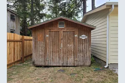 2175 Deady St, Port Orford, OR 97465 - Photo 3