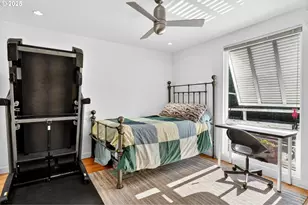 173 NE Bridgeton Rd, Portland, OR 97211 - Photo 11