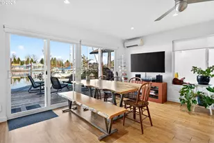 173 NE Bridgeton Rd, Portland, OR 97211 - Photo 5