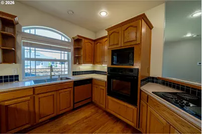 785 N 15th Ave, Stayton, OR 97383 - Photo 13