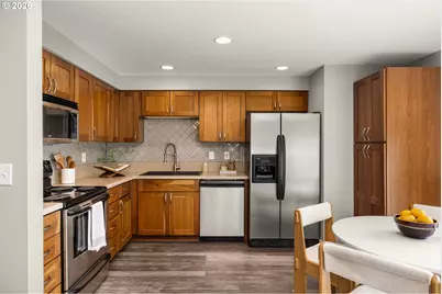 17570 NW Park View Blvd, Portland, OR 97229 - Photo 17