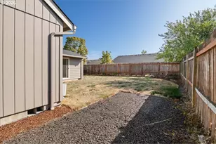 2201 Edgemont St SE, Albany, OR 97322 - Photo 37
