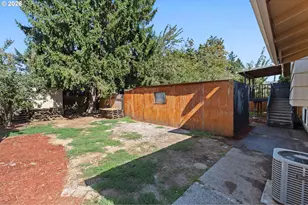 19105 NE Clackamas St, Portland, OR 97230 - Photo 25