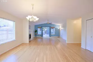2179 SE Glendale Ct, Hillsboro, OR 97123 - Photo 5