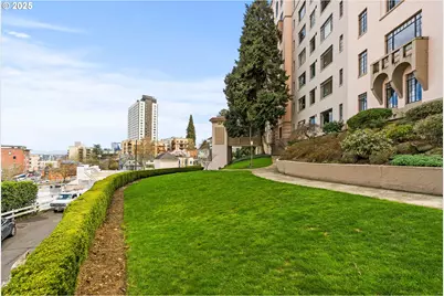 2336 SW Osage St #402, Portland, OR 97205 - Photo 35