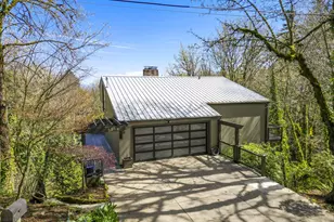 5202 SW Northwood Ave, Portland, OR 97239 - Photo 3