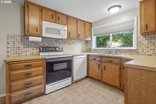 4925 NE 49th St, Neotsu, OR 97364 - Photo 3