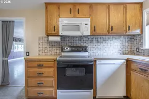 4925 NE 49th St, Neotsu, OR 97364 - Photo 5