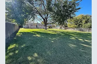 140 Heather Dr, Stanfield, OR 97875 - Photo 23