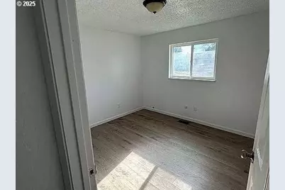 140 Heather Dr, Stanfield, OR 97875 - Photo 13