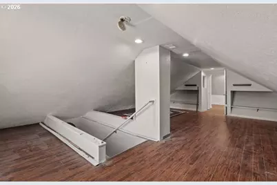 406 W C St, Rainier, OR 97048 - Photo 31