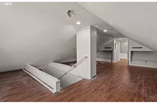 406 W C St, Rainier, OR 97048 - Photo 31