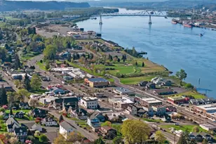 406 W C St, Rainier, OR 97048 - Photo 47