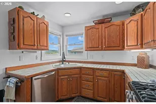 406 W C St, Rainier, OR 97048 - Photo 21