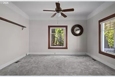 406 W C St, Rainier, OR 97048 - Photo 17