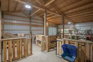 19560 NE Herring Ln, Newberg, OR 97132 - Photo 45