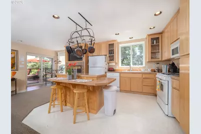 19560 NE Herring Ln, Newberg, OR 97132 - Photo 33