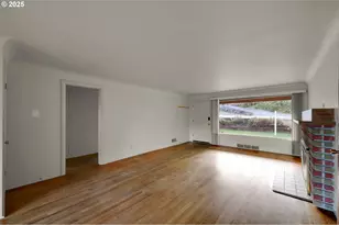 605 Fulvue Dr, Eugene, OR 97405 - Photo 7