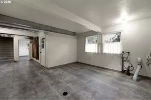 605 Fulvue Dr, Eugene, OR 97405 - Photo 31