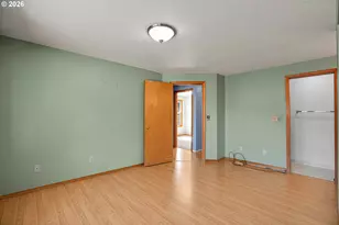 760 SE 139th Ave, Portland, OR 97233 - Photo 31