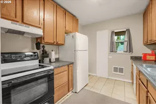 1804 E Terrace Way, Kelso, WA 98626 - Photo 7