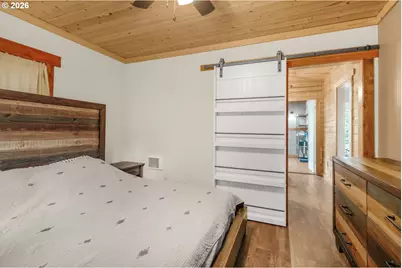 1804 E Terrace Way, Kelso, WA 98626 - Photo 11
