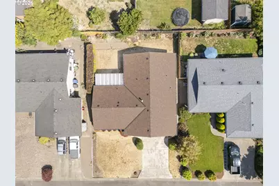 2044 Astor Way, Woodburn, OR 97071 - Photo 29