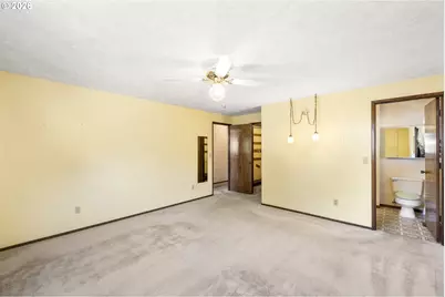 2044 Astor Way, Woodburn, OR 97071 - Photo 15