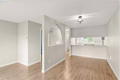 29650 SW Courtside Dr #18, Wilsonville, OR 97070 - Photo 9