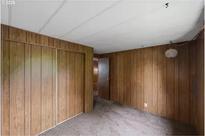 690 Village Pines Dr, Coos Bay, OR 97420 - Photo 23