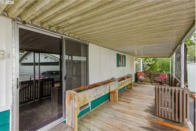 690 Village Pines Dr, Coos Bay, OR 97420 - Photo 5