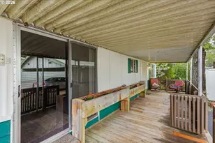 690 Village Pines Dr, Coos Bay, OR 97420 - Photo 5