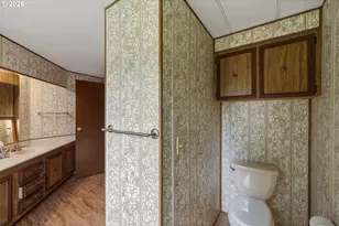 690 Village Pines Dr, Coos Bay, OR 97420 - Photo 29