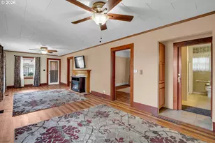 1235 C St, Washougal, WA 98671 - Photo 5
