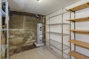 2000 Harney St, Vancouver, WA 98660 - Photo 33