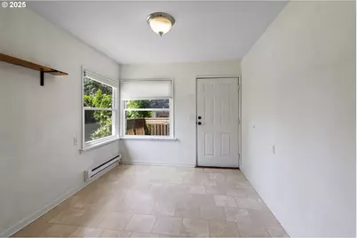 2000 Harney St, Vancouver, WA 98660 - Photo 15