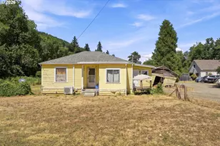 152 Bear Creek Rd, Cottage Grove, OR 97424 - Photo 9