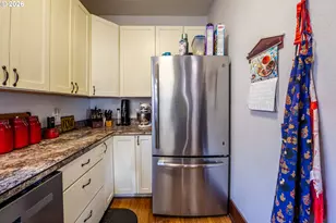 1111 E 9th St, The Dalles, OR 97058 - Photo 13