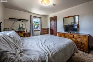 1111 E 9th St, The Dalles, OR 97058 - Photo 21