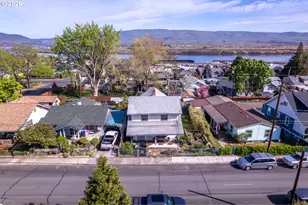1111 E 9th St, The Dalles, OR 97058 - Photo 33