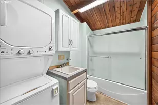15072 Creek View Ln, Vernonia, OR 97064 - Photo 31