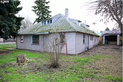 115 N Water St, Weston, OR 97886 - Photo 3