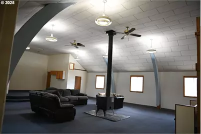 115 N Water St, Weston, OR 97886 - Photo 7