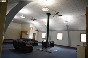 115 N Water St, Weston, OR 97886 - Photo 7