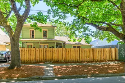 427 Washington St, Eugene, OR 97401 - Photo 1