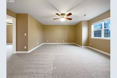 15516 SE Evergreen Dr, Portland, OR 97236 - Photo 13